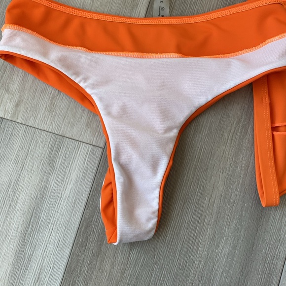 SHEIN Thong Bikini Set - Picture 5 of 6